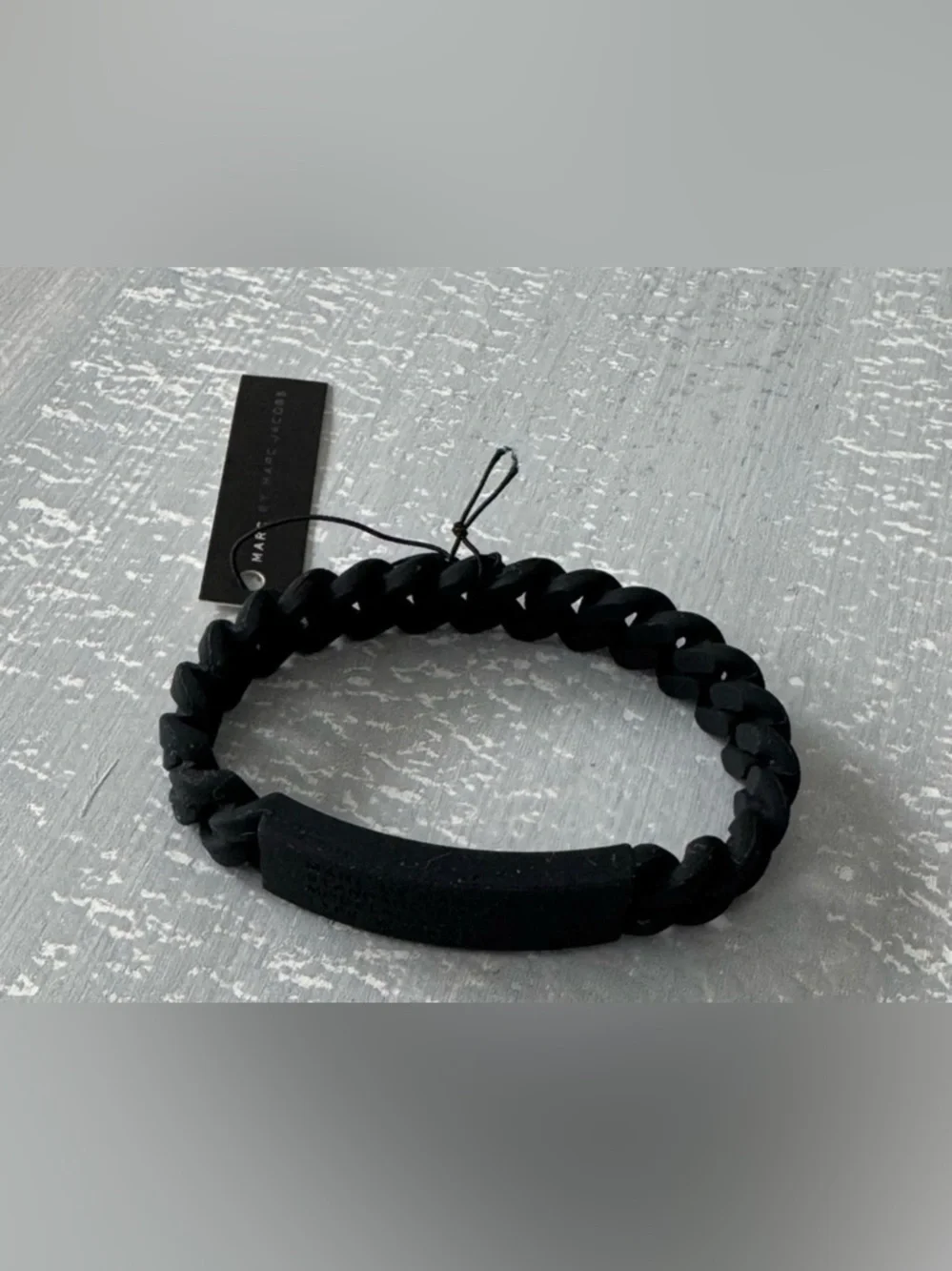 NWT -🌼 Marc by Jacobs Matte Black Linked Silicone Bracelet - Picture 3 of 4